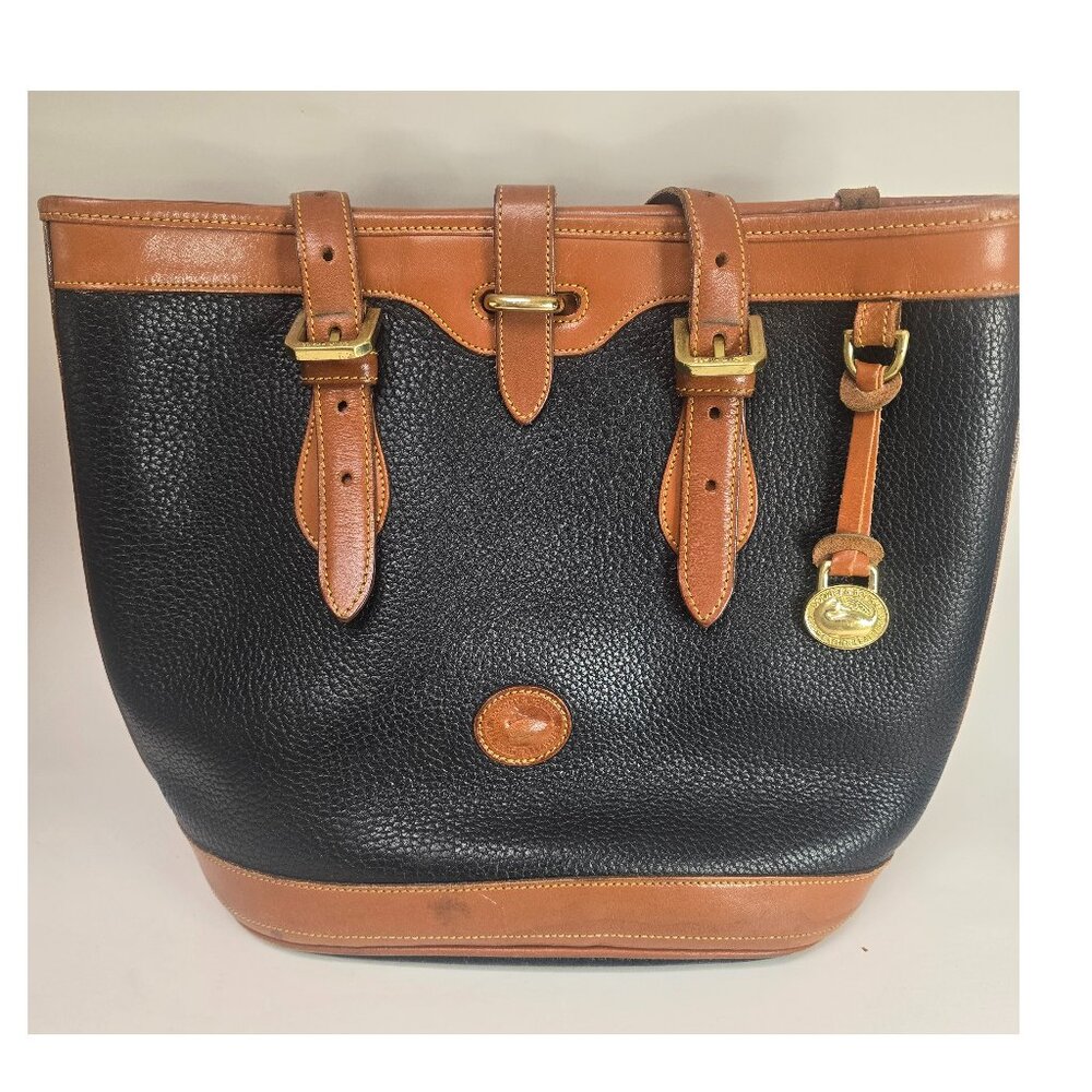 Vintage Dooney & Bourke Black Leather Bucket Shoulder Bag Purse
